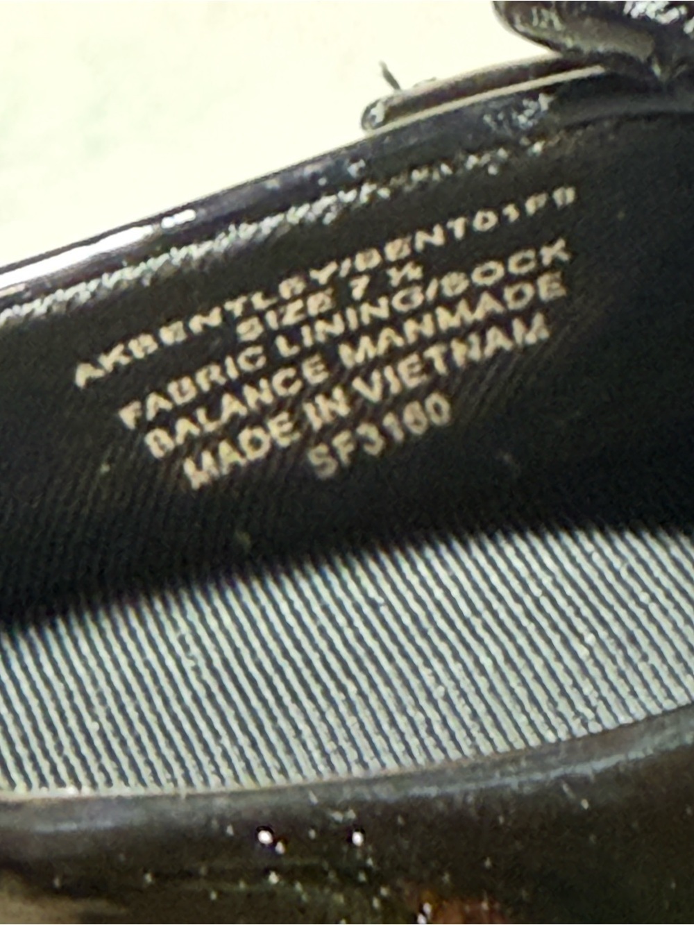 New Ann Klein Women's Bentley Block Heel Dress Pumps. 7.5 - Picture 6 of 6
